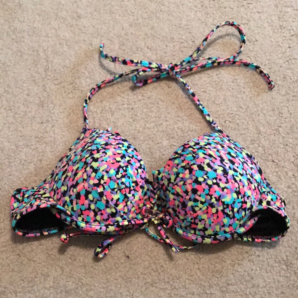 Victoria’s Secret Push Up Bikini Top